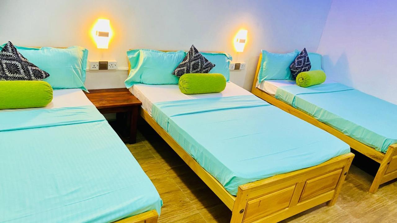 Lali Beach Villa Trincomalee Exterior photo
